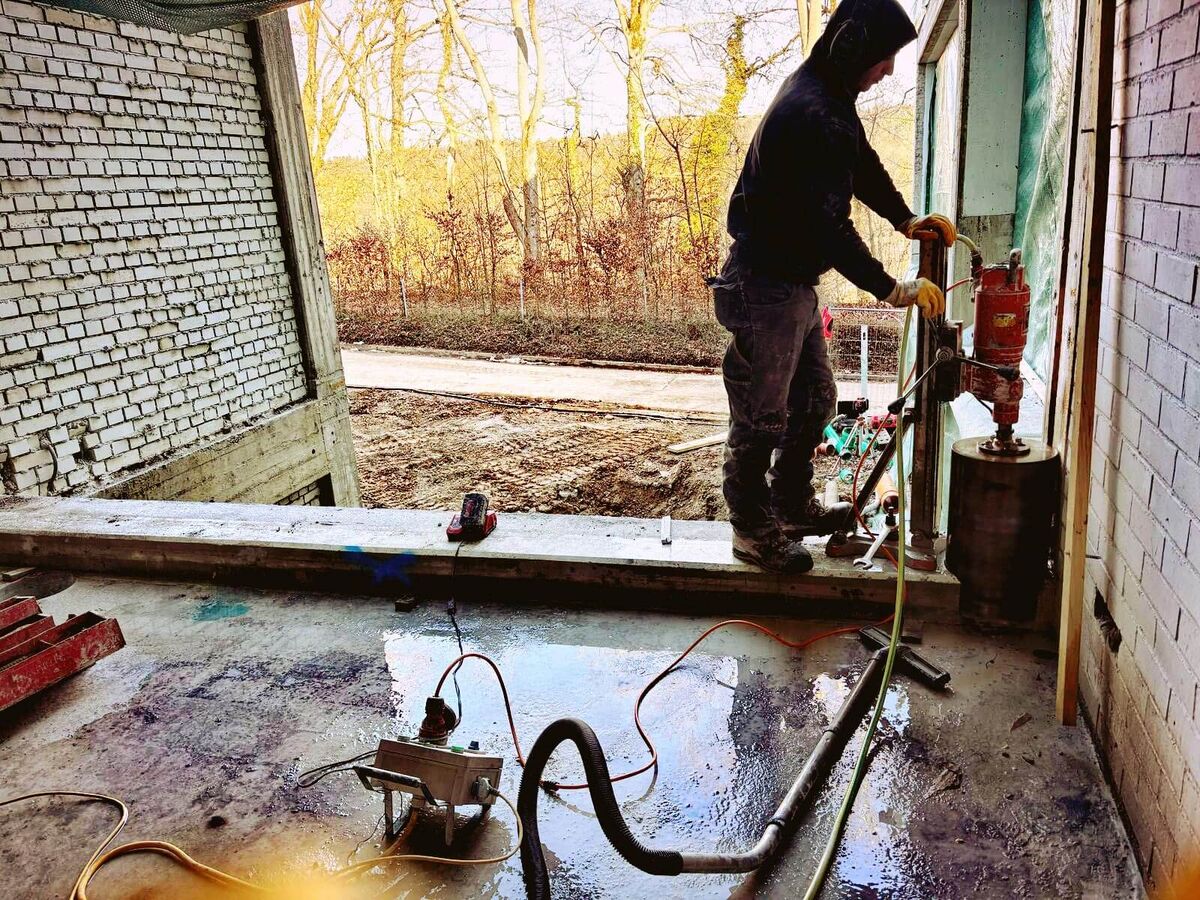 IMG-20250220-WA0100_edit_240321877634162